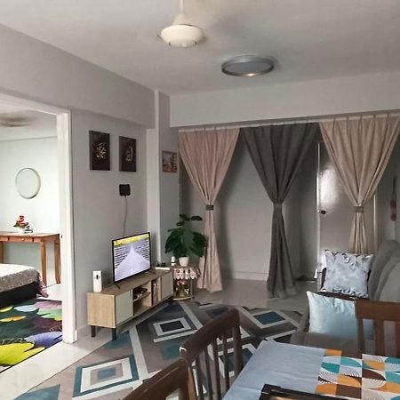 M.Fr Homestay Pangsapuri Putra Damai Πουτρατζάγια Εξωτερικό φωτογραφία