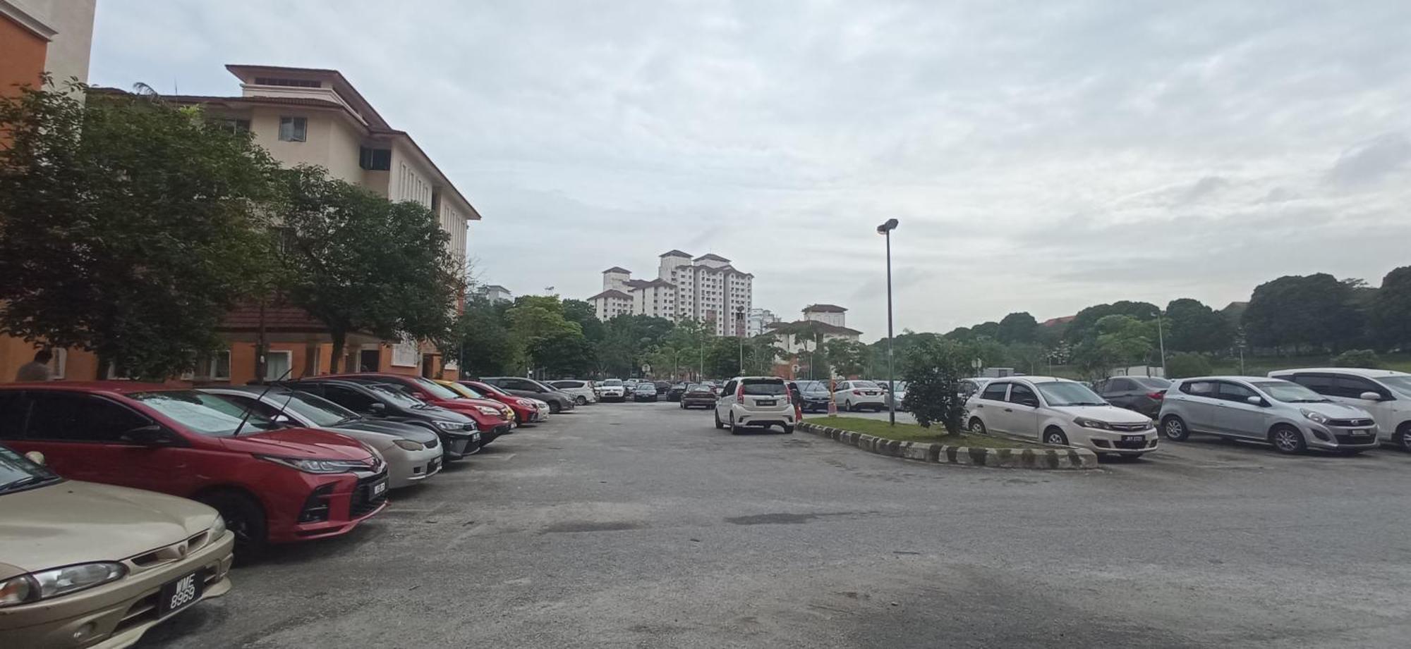 M.Fr Homestay Pangsapuri Putra Damai Πουτρατζάγια Εξωτερικό φωτογραφία